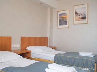 Отель Hotel Orlik Плоньск Двухместный номер с 1 кроватью или 2 отдельными кроватями-15