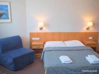 Отель Hotel Orlik Плоньск Двухместный номер с 1 кроватью или 2 отдельными кроватями-36
